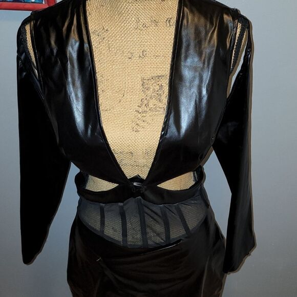 Leather like cut-out - Picture 3 of 9